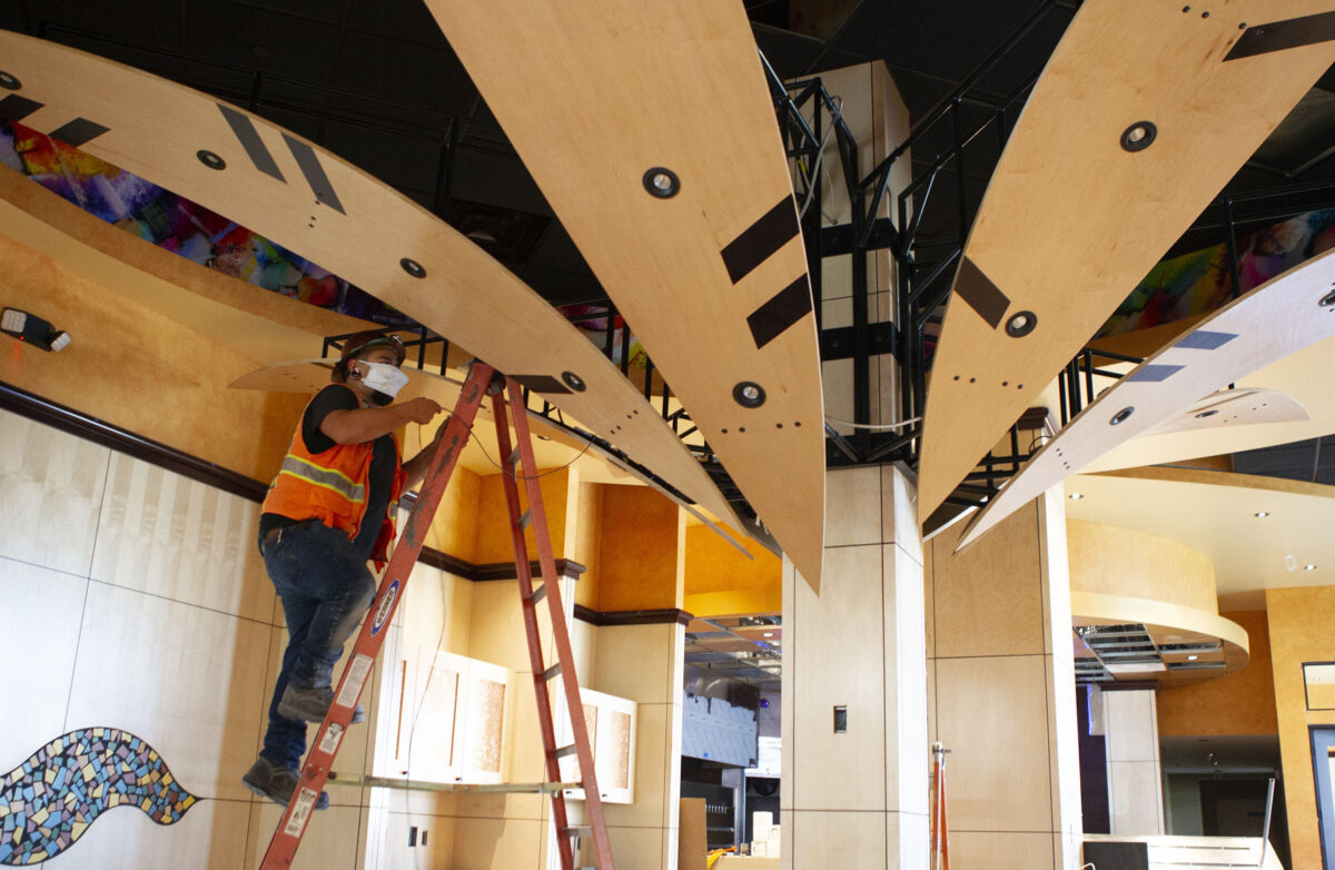 Despite pandemic, new restaurant opening at Farmington’s Station Park